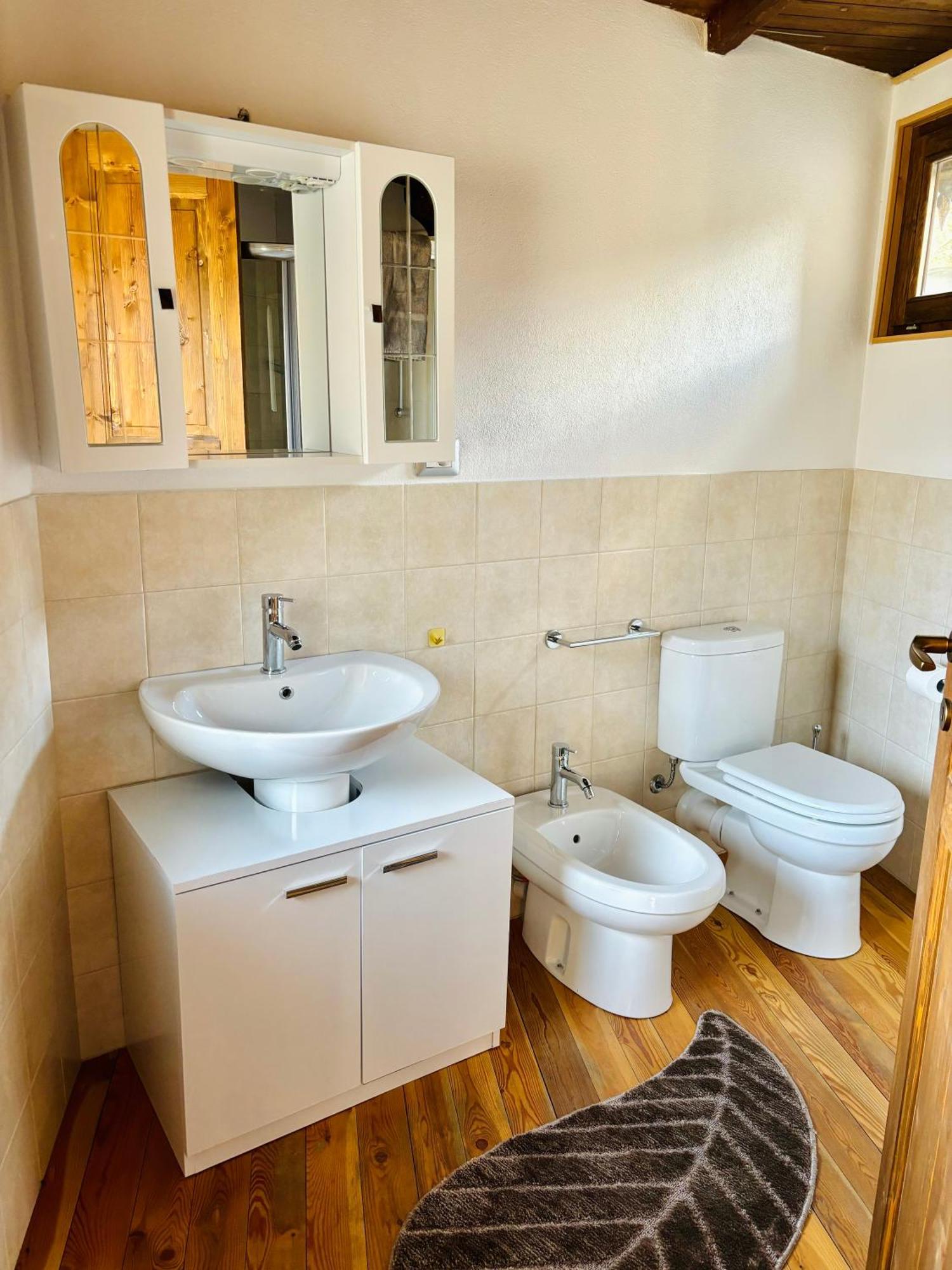 Foppoli Castle, Private 11Th Century Fortress With Panoramic View, Sauna And Hot Tub Overlooking The Valtellina Mazzo di Valtellina Extérieur photo
